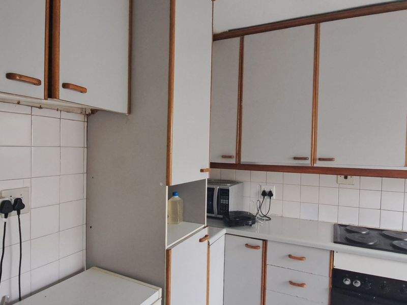 Calling All Investors & First-Time Buyers! - Photo 4