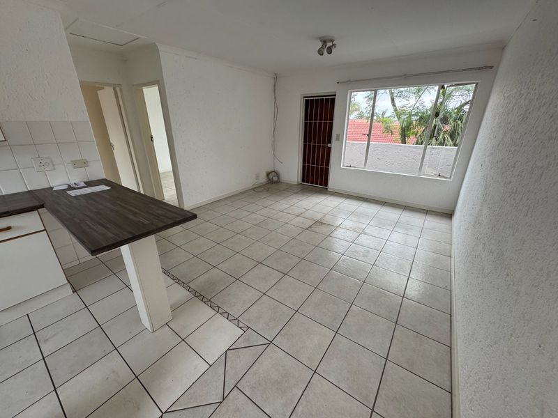 Modern Comfort Meets Effortless Everyday Living - Photo 4