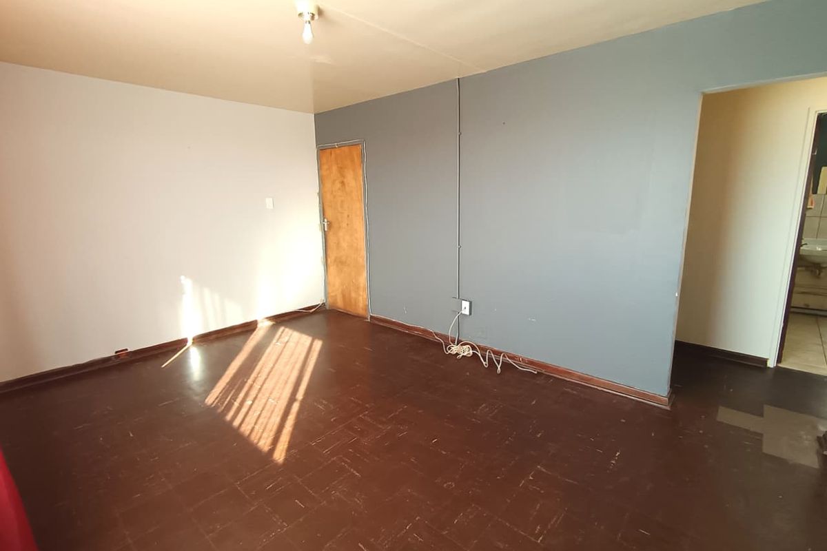 Investment- Dolfyn Flats - Photo 3