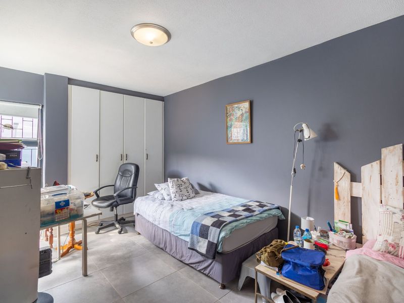 Modern Comfort Meets Prime Location Available now. - Photo 10