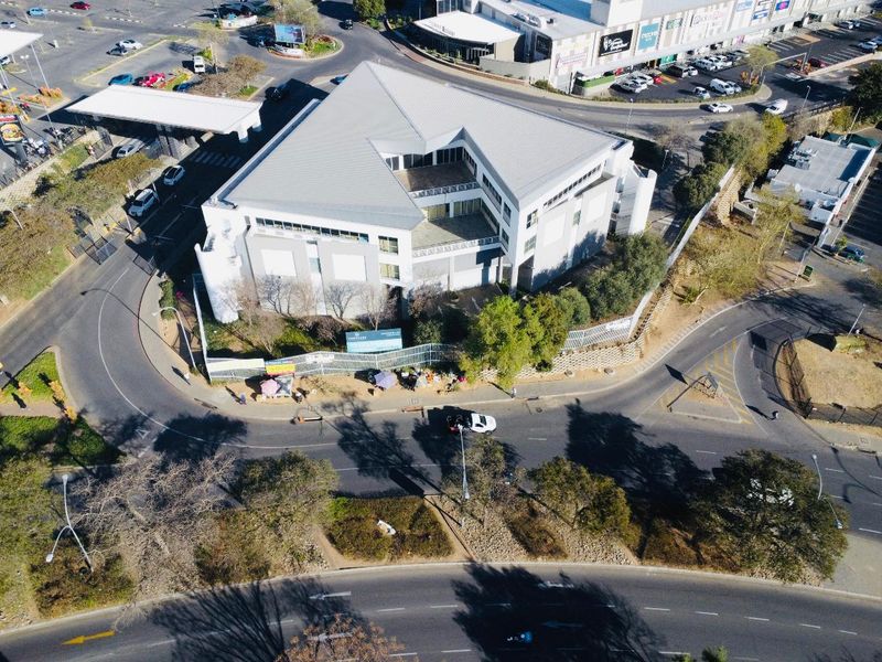 Investment Opportunity: Prime Fourways Crossing Stand Alone Building - Photo 3