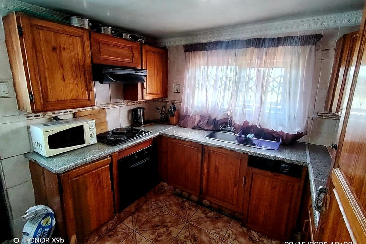 2 Bedroom House for Sale in Mdantsane - Photo 5