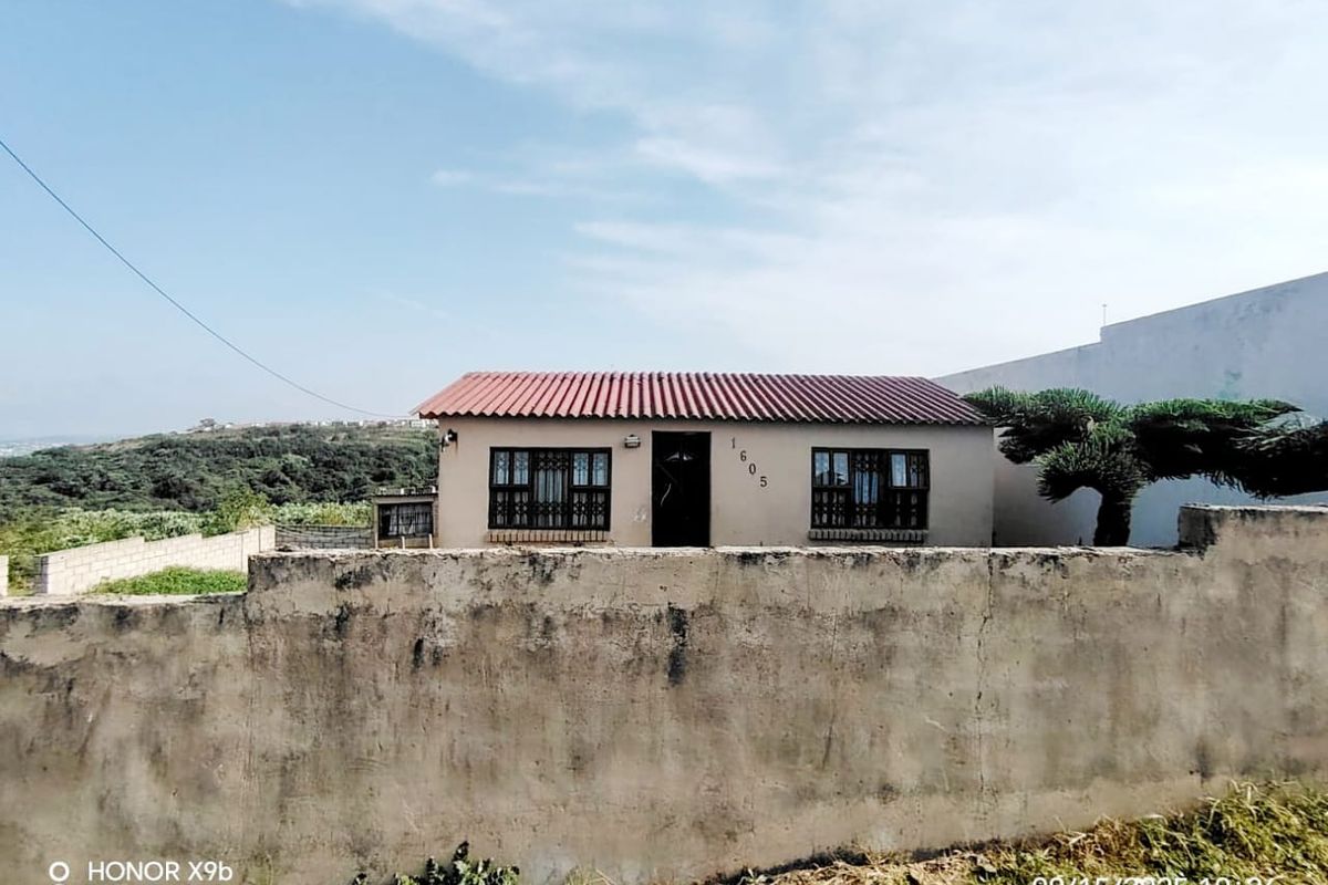 2 Bedroom House for Sale in Mdantsane - Photo 2