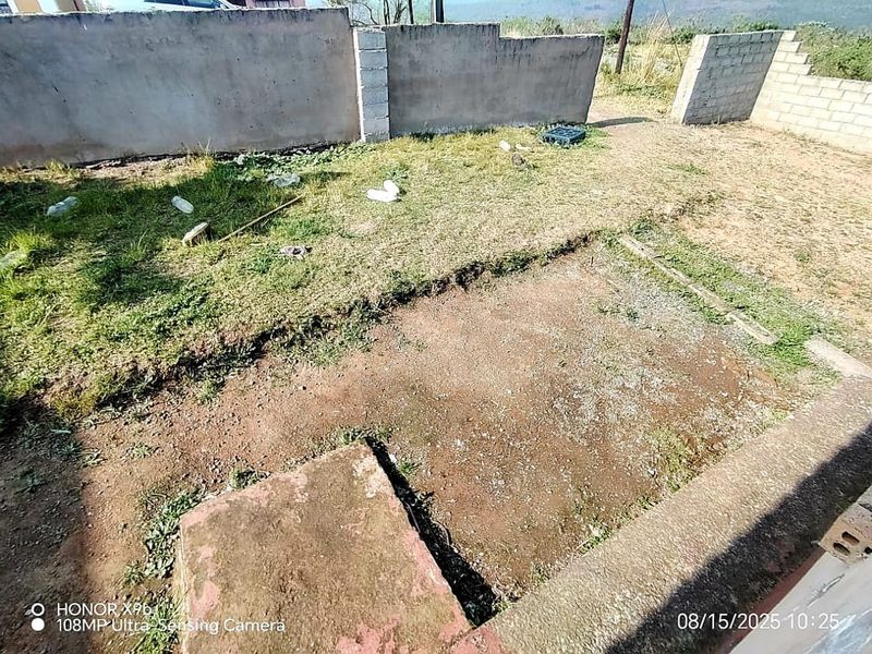 2 Bedroom House for Sale in Mdantsane - Photo 8