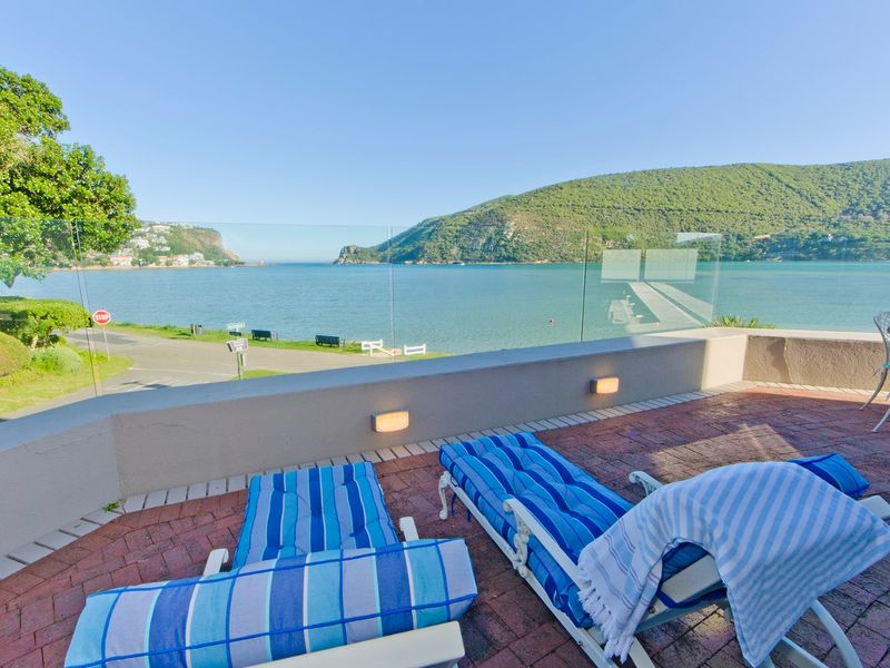 Contemporary & Stately - Photo 6