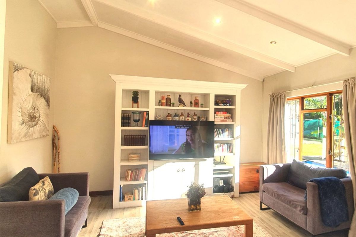 Off-Grid Living • Income Potential • Adventure at Your Doorstep - Photo 2