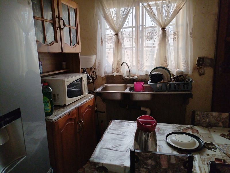 2Bedroom house for sale in Esikhawini. - Photo 9