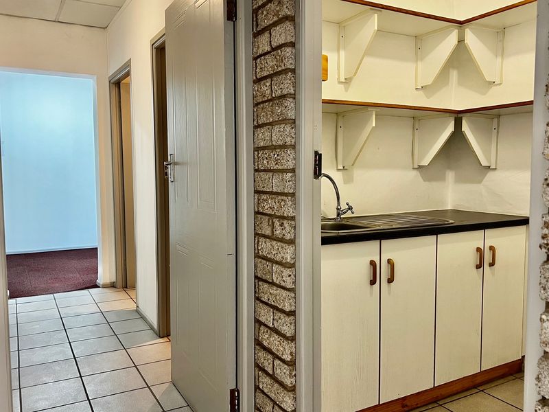PRIME COMMERCIAL OPPORTUNITY IN SOUGHT AFTER TAMSUI INDUSTRIA, GEORGE - Photo 10