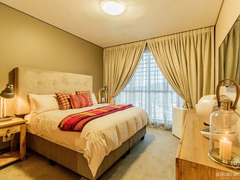 Luxury Corner Apartment For Sale with Panoramic Views at Bedford - Photo 6