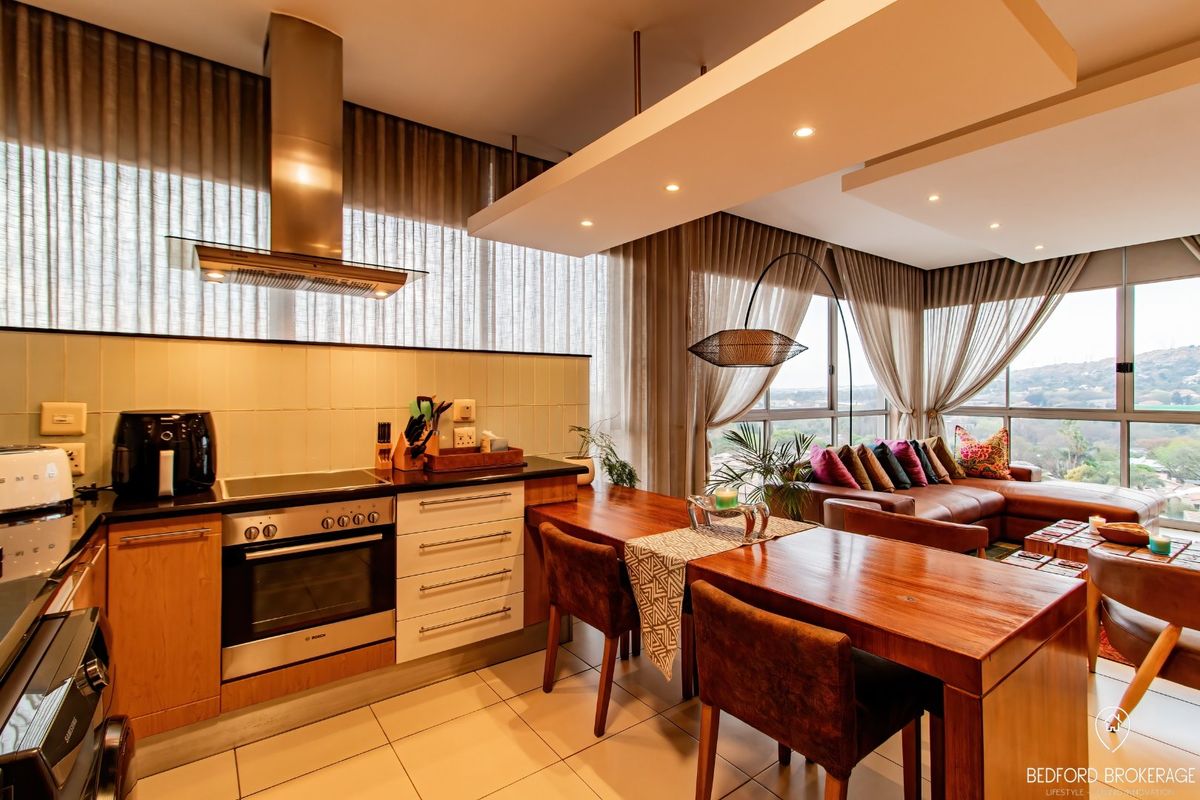 Luxury Corner Apartment For Sale with Panoramic Views at Bedford - Photo 5