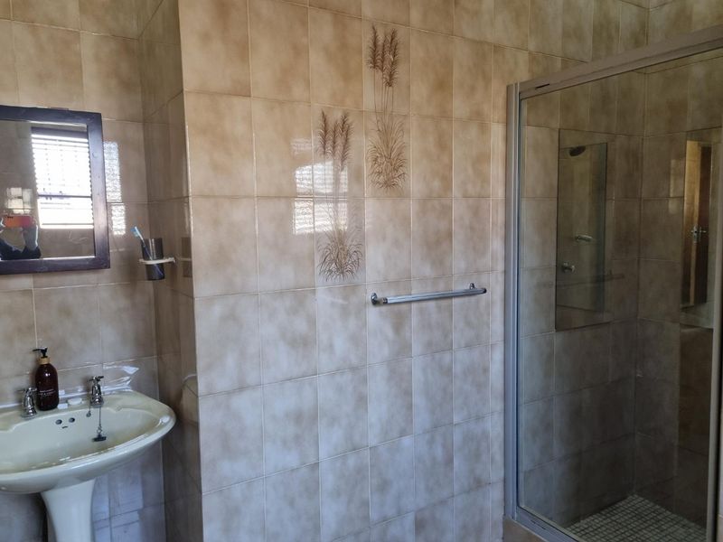 CATH THE EYE”      PROPERTY IN MEERHOF - Photo 6