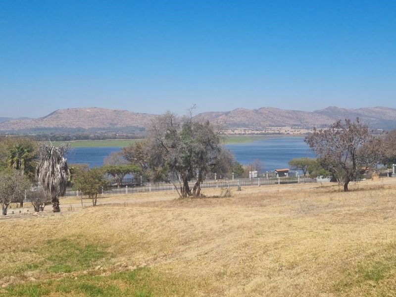 Vacant Land for Sale – 411m2 in Falcon View Estate, Kosmos - Photo 2