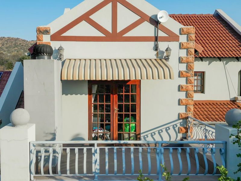 Modern 3-Bedroom Sectional Title in Glenivy Estate, Hartbeespoort - Photo 5