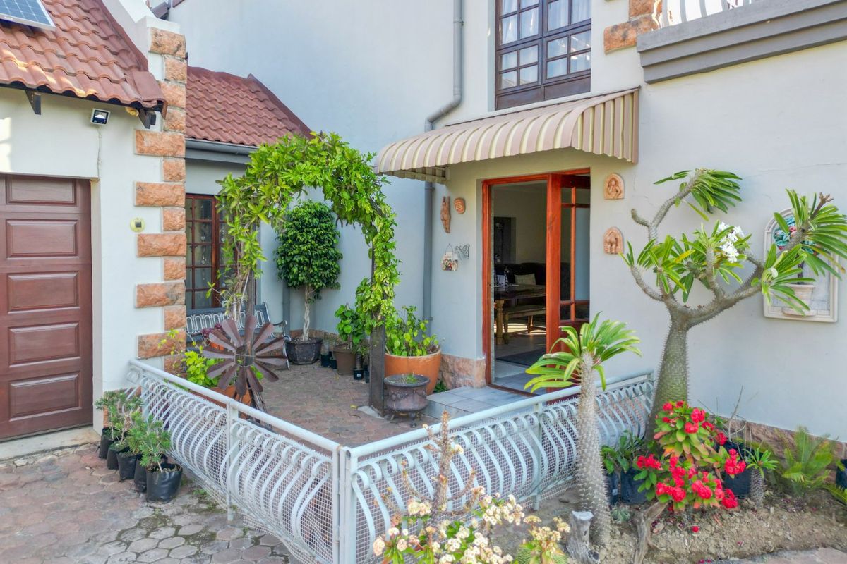 Modern 3-Bedroom Sectional Title in Glenivy Estate, Hartbeespoort - Photo 4