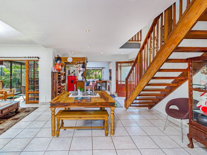 Modern 3-Bedroom Sectional Title in Glenivy Estate, Hartbeespoort - Photo 7