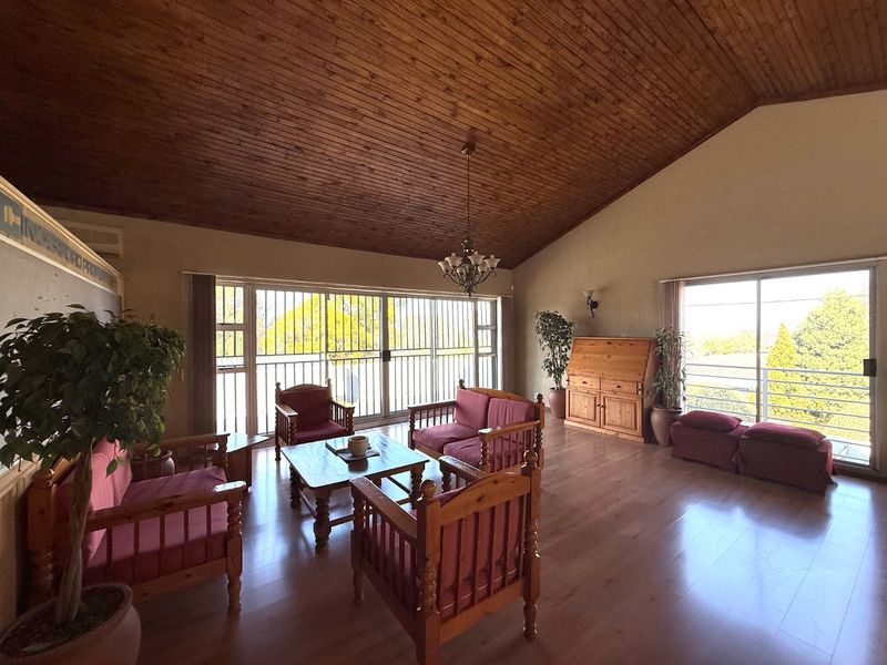 Versatile Property for Sale in Schoemansville – Ideal for Residential or Commercial Use - Photo 4