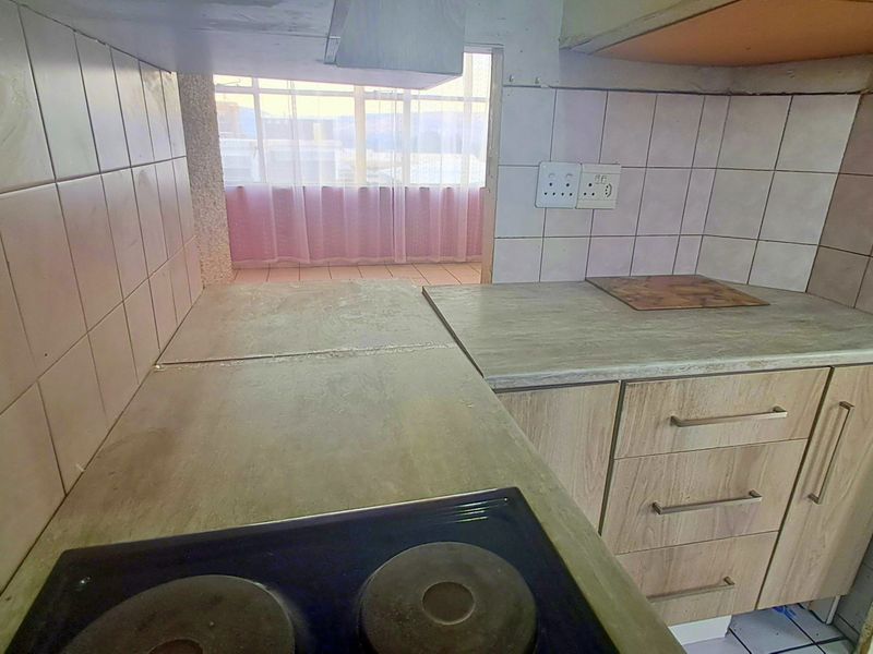 2 Bedroom Apartment in Gezina - Photo 6