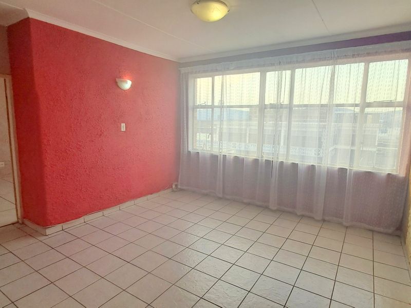 2 Bedroom Apartment in Gezina - Photo 2