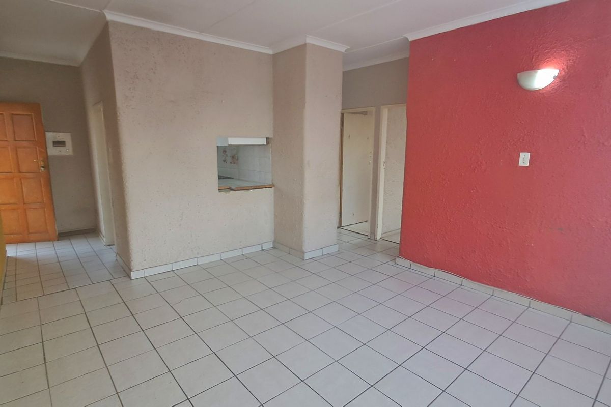 2 Bedroom Apartment in Gezina - Photo 4