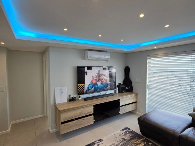 Luxurious 2-Bedroom, 70sqm, Apartment for Sale! - Photo 6