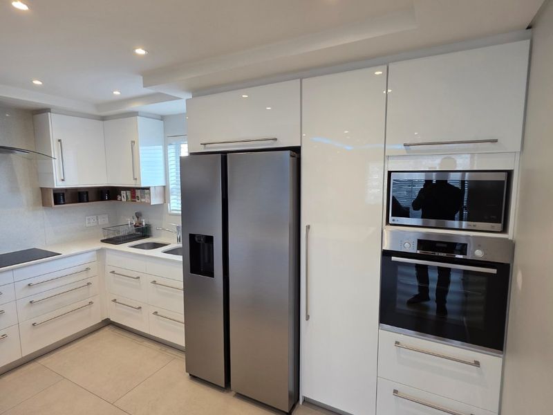 Luxurious 2-Bedroom, 70sqm, Apartment for Sale! - Photo 9