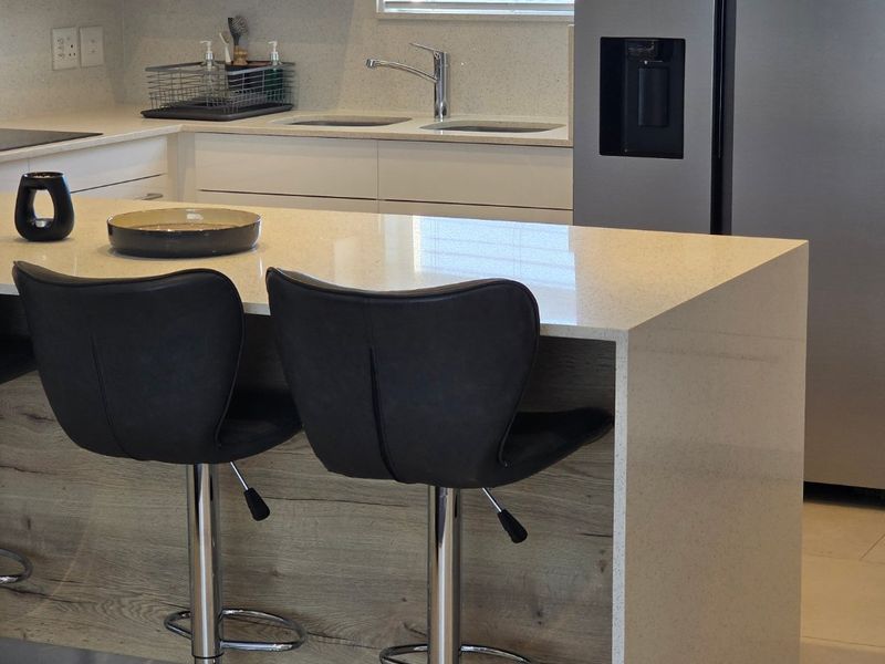 Luxurious 2-Bedroom, 70sqm, Apartment for Sale! - Photo 8