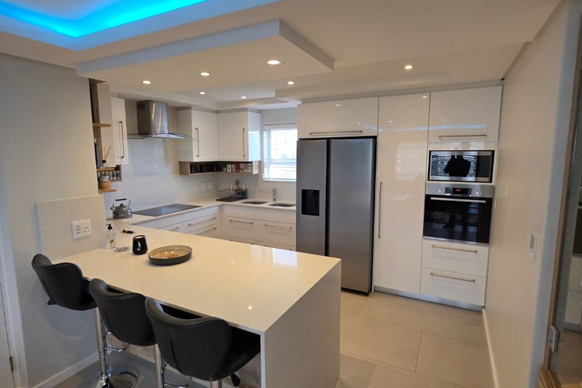 Luxurious 2-Bedroom, 70sqm, Apartment for Sale! - Photo 2