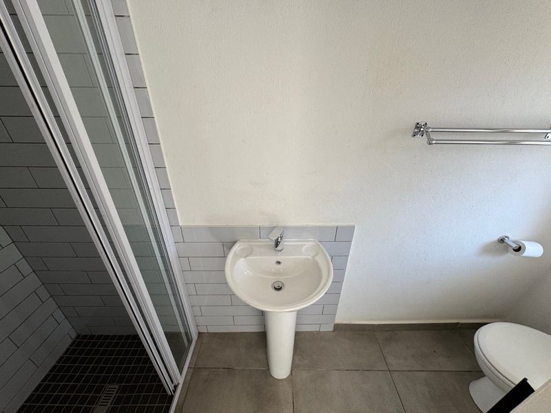 Modern Two-Bedroom Home with Quality Finishes - Photo 7