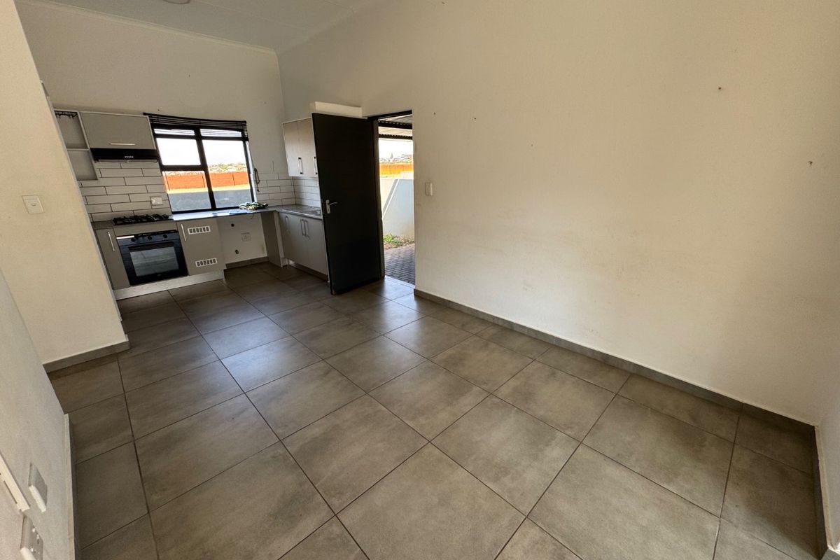 Modern Two-Bedroom Home with Quality Finishes - Photo 4