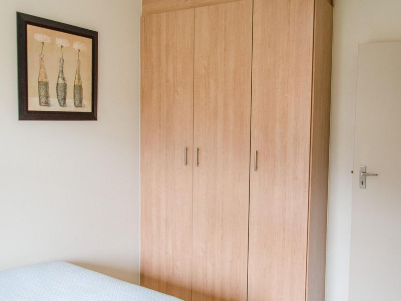 2 bedrooms, 1 bathroom, 1 garage apartment to rent - Photo 9