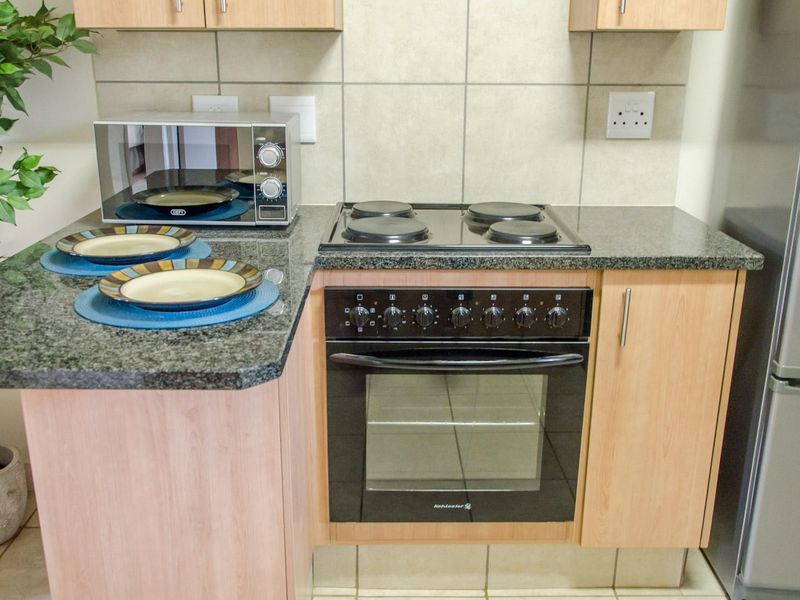 2 bedrooms, 1 bathroom, 1 garage apartment to rent - Photo 6