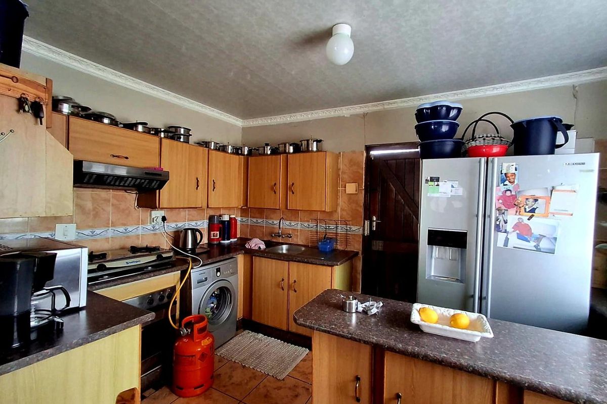 3 Bedroom House for Sale in Haven Hills  - Photo 3