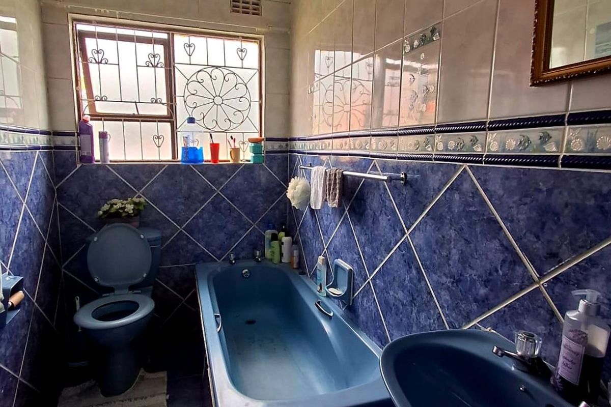 3 Bedroom House for Sale in Haven Hills  - Photo 4