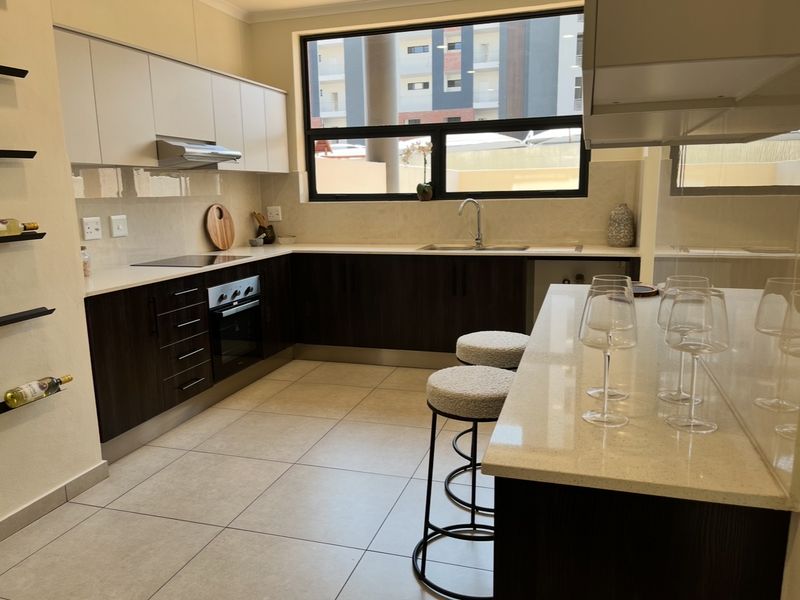 3 Bedroom Garden Duplex For Sale in Greenstone - Photo 6