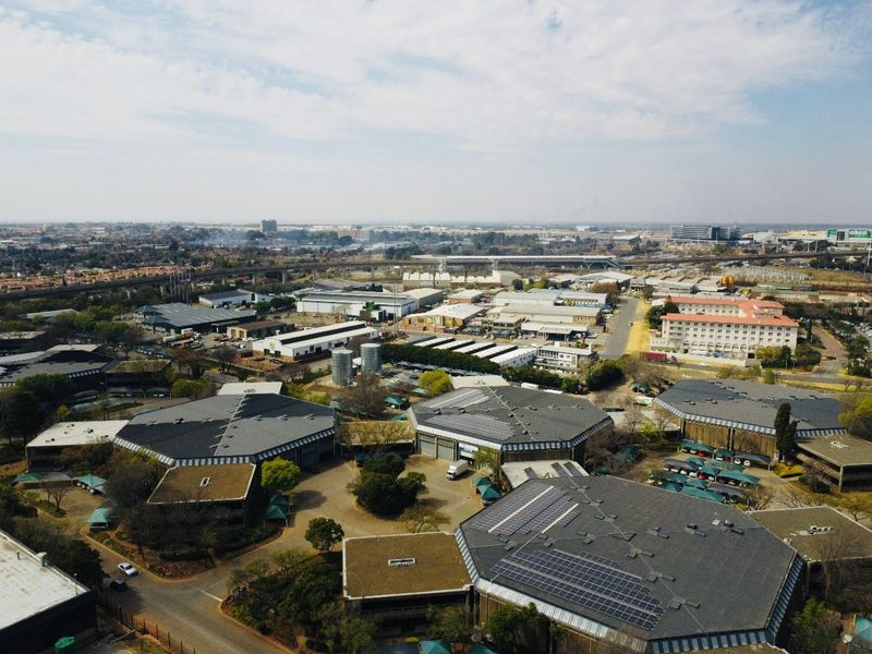 "Please note: Advertised prices are for guidance only. The final purchase price will be confirmed by the seller upon inquiry." - Photo 8