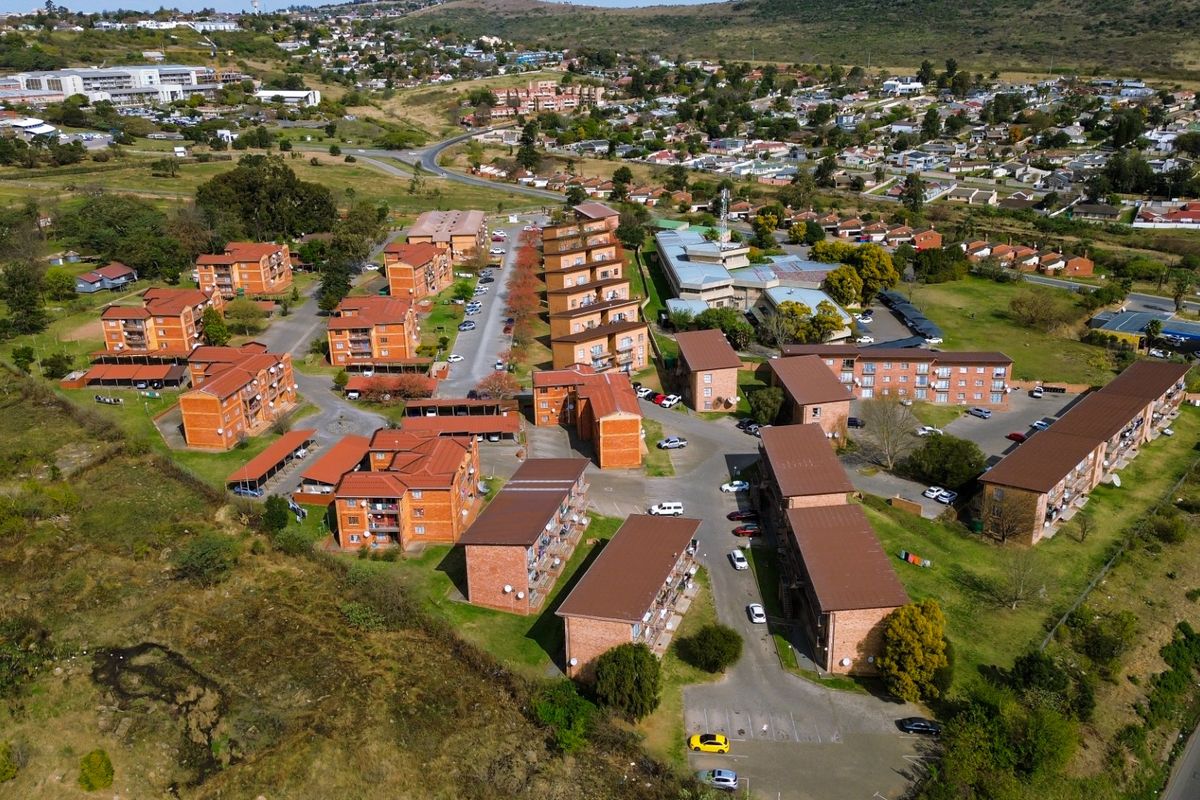 Commercial For Sale in Fort Gale - Photo 2