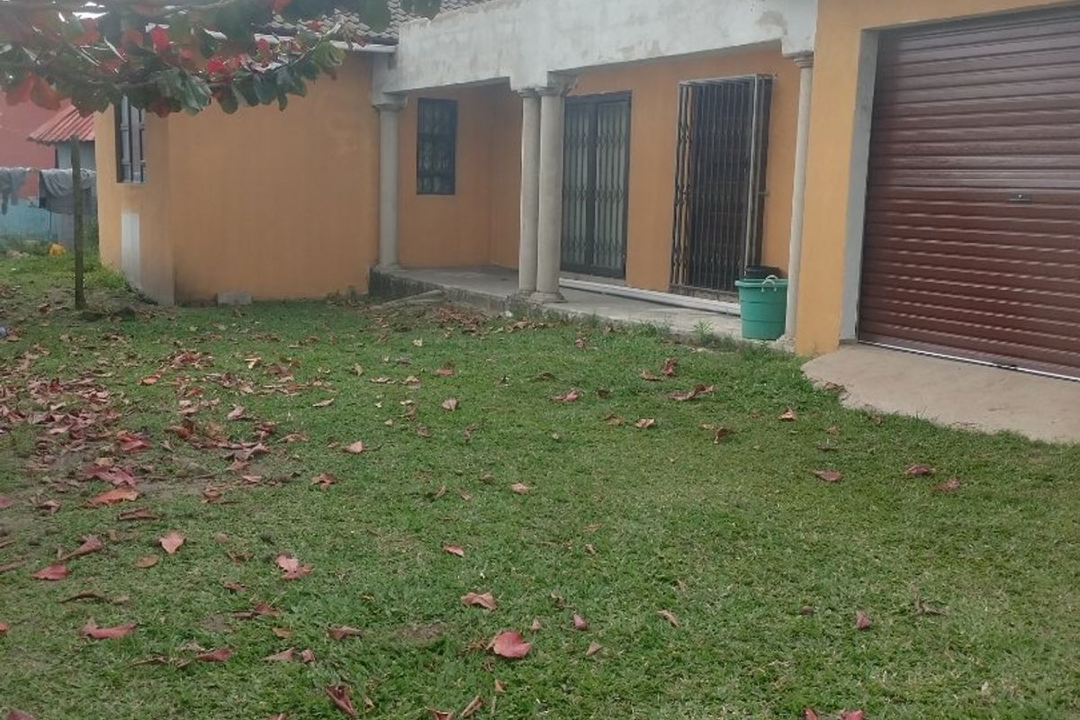 4 Bedrooms house for sale in Esikhawini. - Photo 2