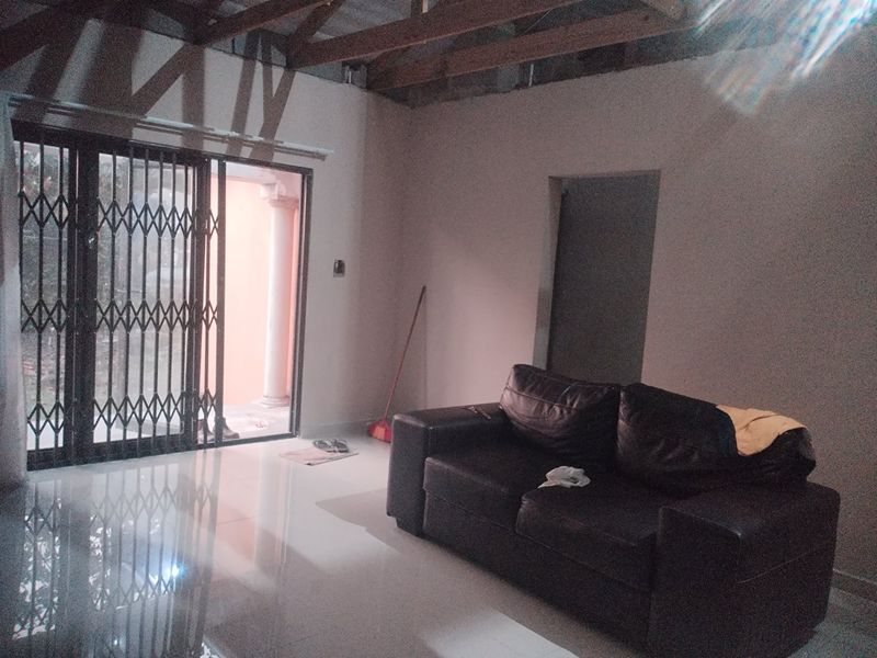4 Bedrooms house for sale in Esikhawini. - Photo 10