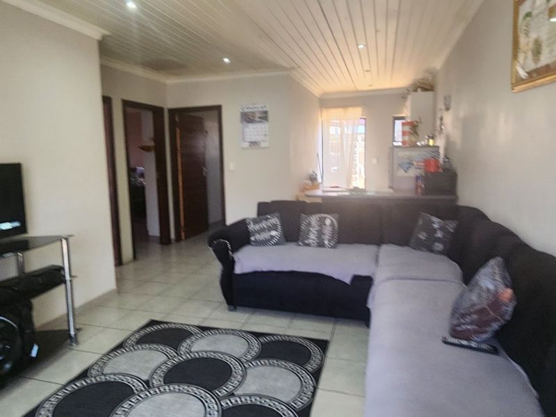 Prime Investment Opportunity, Multi-Unit Home for Sale in Laudium - Photo 2