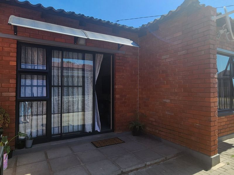 Prime Investment Opportunity, Multi-Unit Home for Sale in Laudium - Photo 7