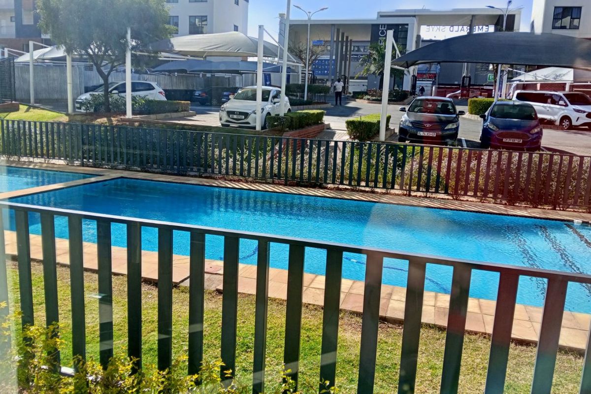 Exclusive Newly Developed 2 bedroom, 1 Bathroom Apartment - For sale or to Rent - Photo 3