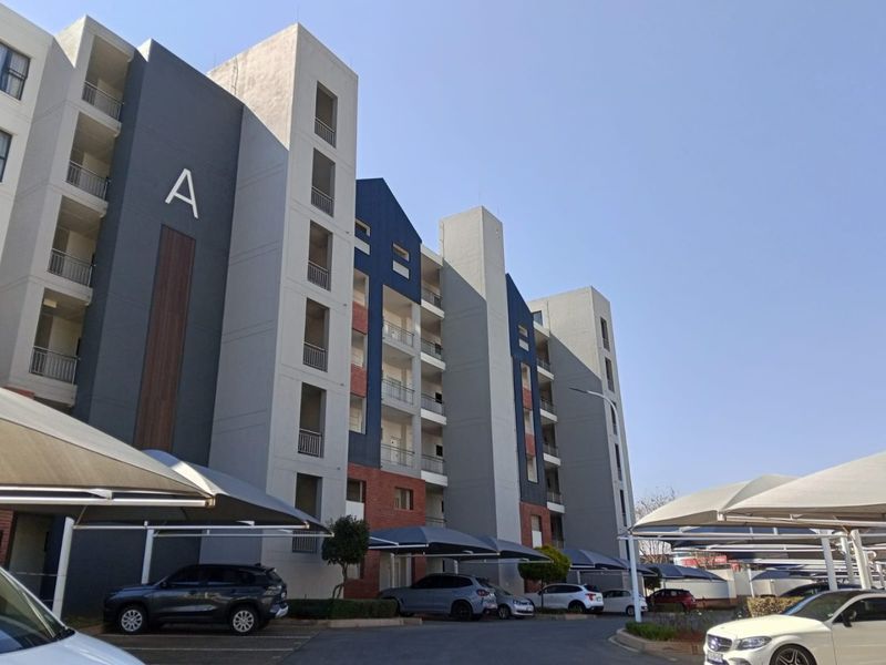 Exclusive Newly Developed 2 bedroom, 1 Bathroom Apartment - For sale or to Rent - Photo 2