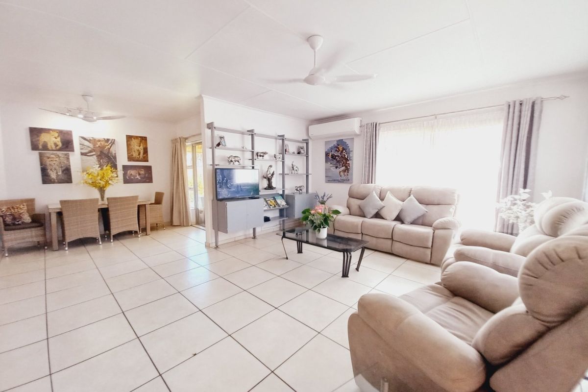 Neat as a Pin Face Brick Simplex Cluster in a Secure Estate in Edenglen - Photo 2