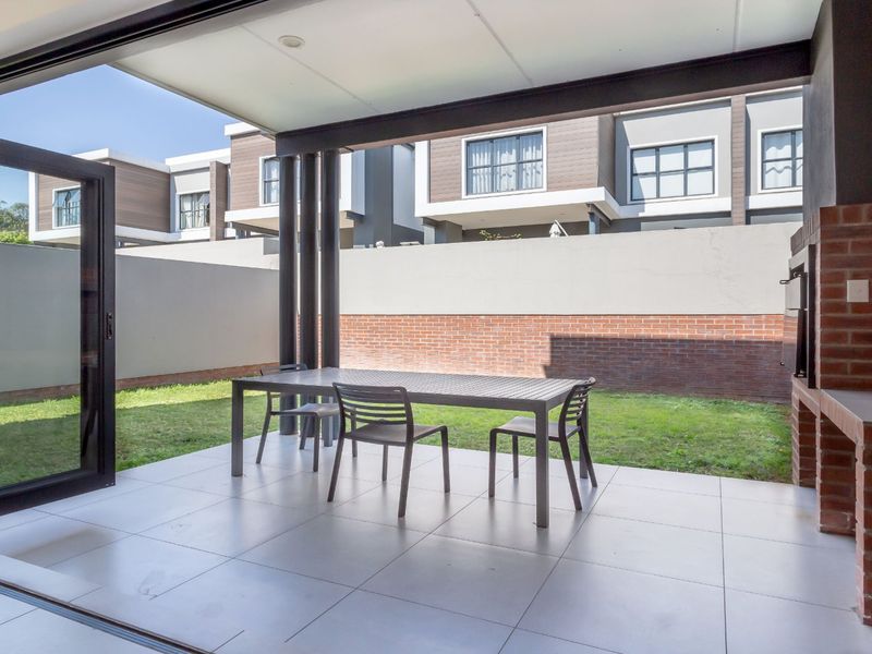 ? Brand-New Modern Duplex in Secure Boomed Area – Sunninghill ? - Photo 3