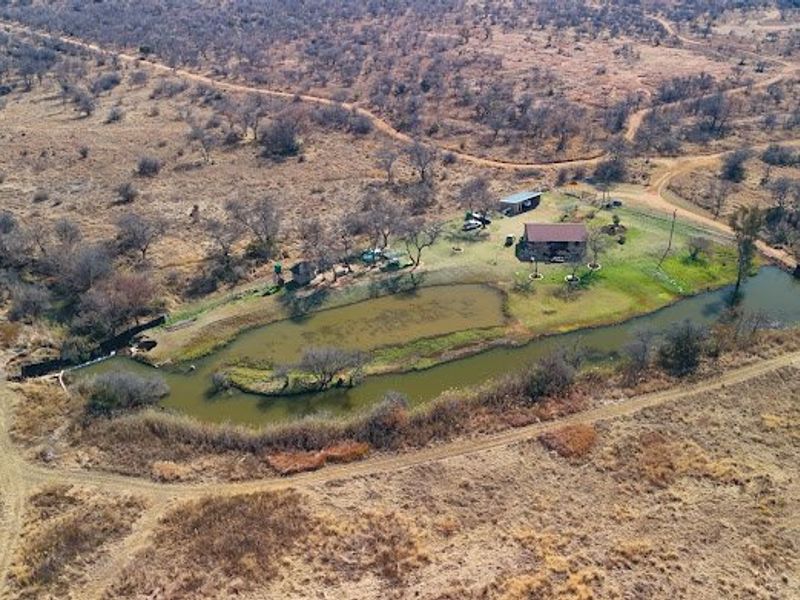 Business and commercial oppertuanity Filling station with shops and liquor license for Sale Dinokeng Big 5 game reserve,  never to be seen again  - Photo 9