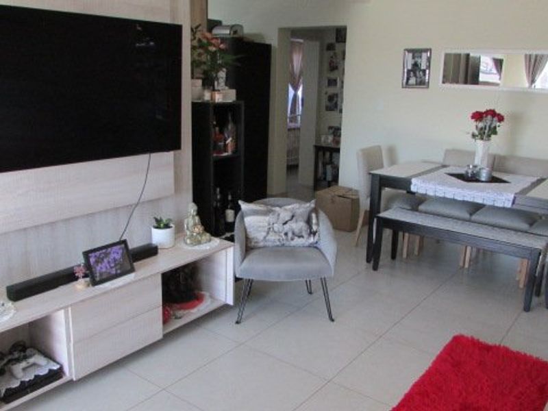 Modern 3 bedroom garden apartment - Photo 5