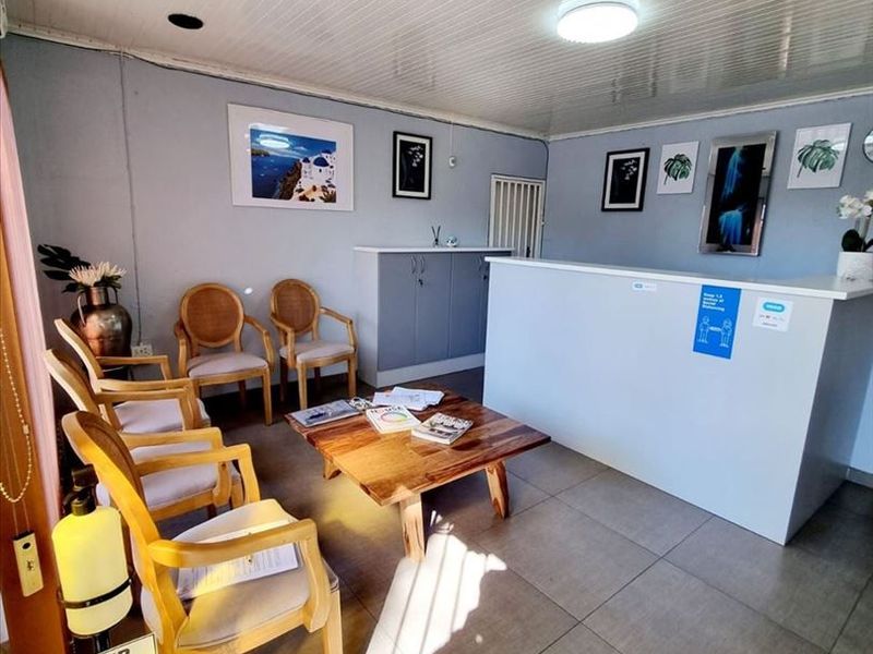 Prime Commercial Space Opportunity - Photo 2