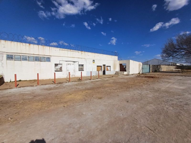 Prime Industrial Property for Sale in Uraniaville, Klerksdorp - Photo 2