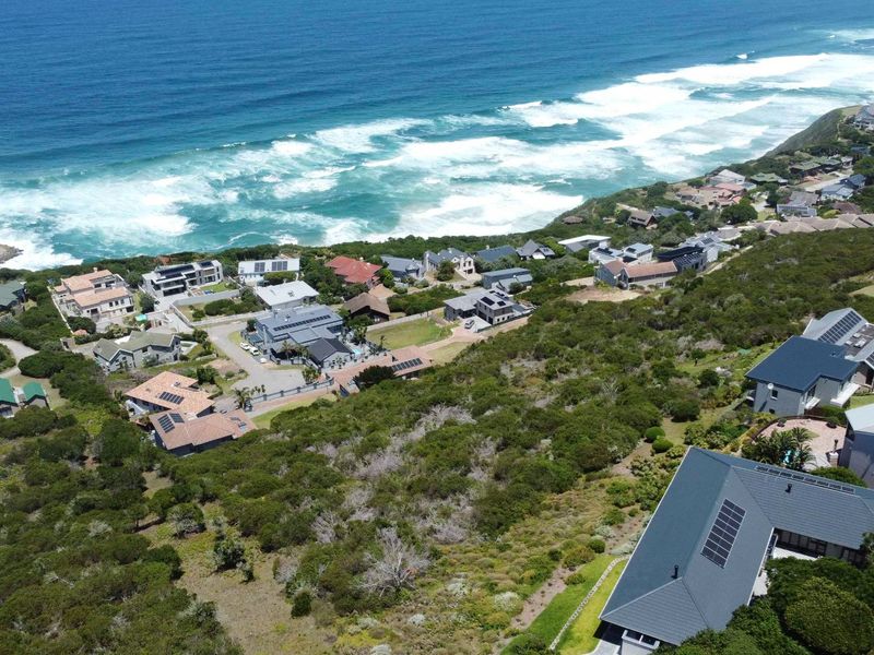 A Seaside Sanctuary with Unrivalled Views in Brenton-on-Sea - Photo 10