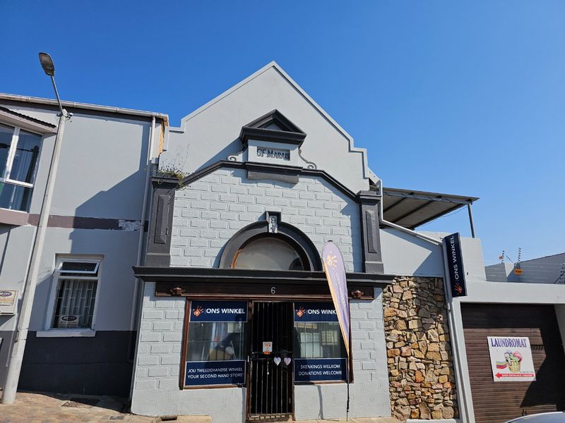 COMMERCIAL INVESTMENT OPPORTUNITY – HISTORIC GEM IN MOSSEL BAY - Photo 2